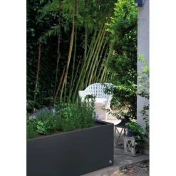 Fioriera Bassa Herstera PLANTER EDGE in Metallo colore Antracite 150x100x50 cm